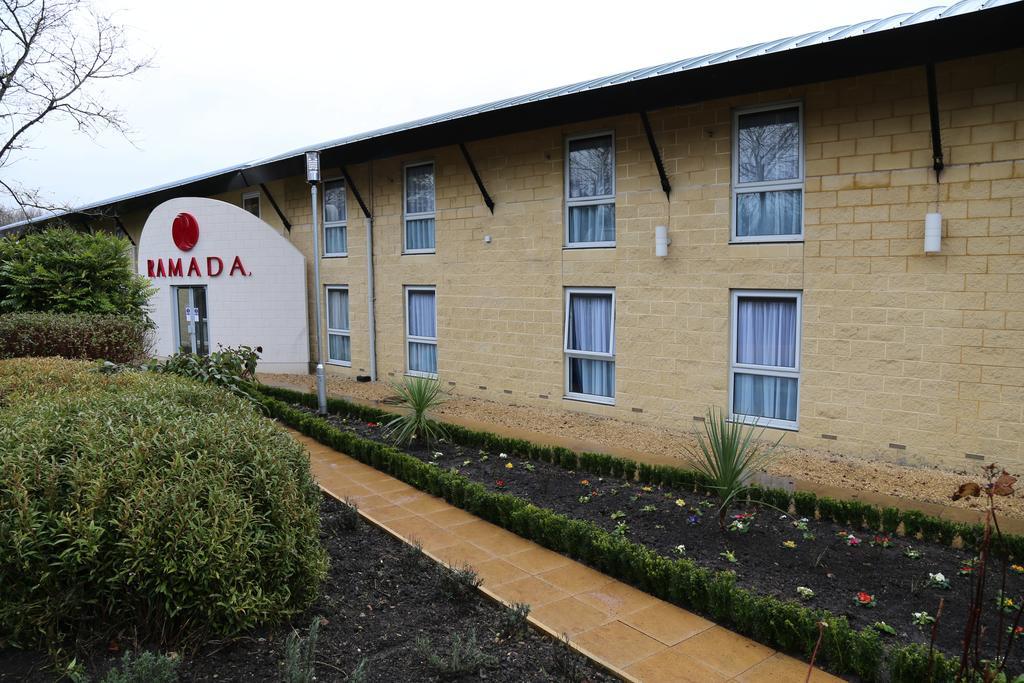 Отель Ramada Oxford Вотерсток Экстерьер фото